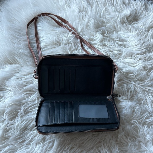 Sam & Hadley Purse Women's Brown Studded Faux Leather Crossbody Wallet - Picture 6 of 6